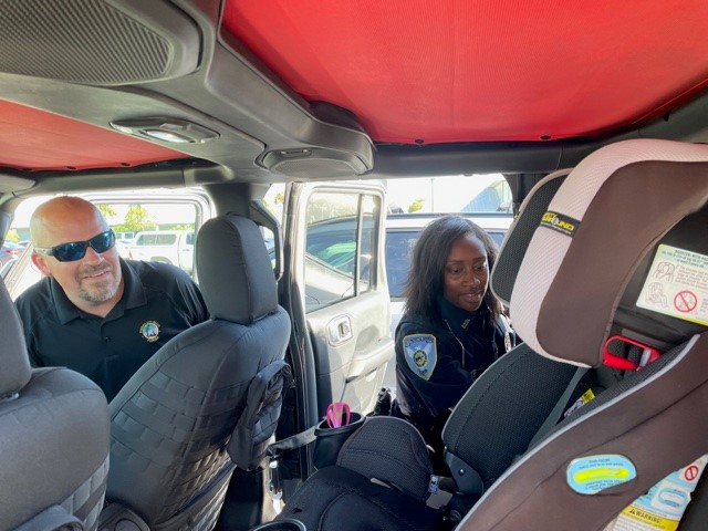 Police car 2024 seat installation