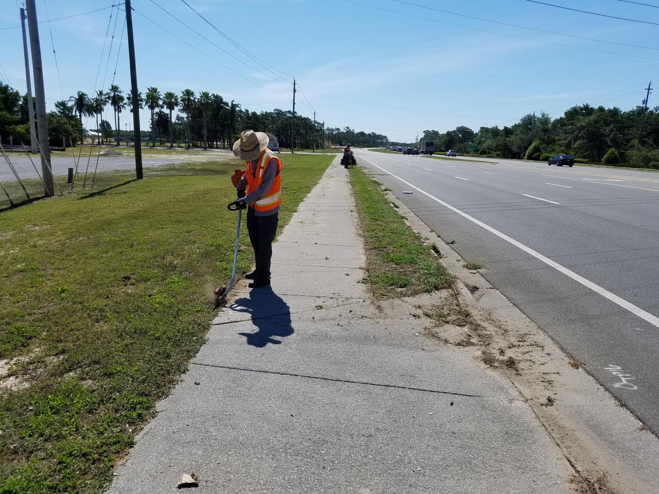 Streets Division Cutting and Edging